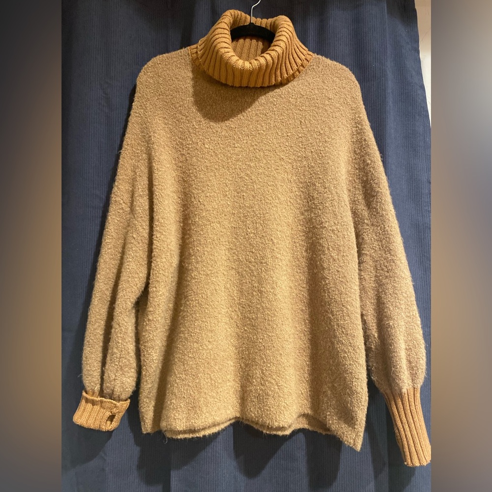 Offline chillside turtleneck